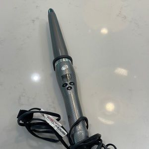 T3 SINGLEPASS WHIRL HAIR STYLING WAND
